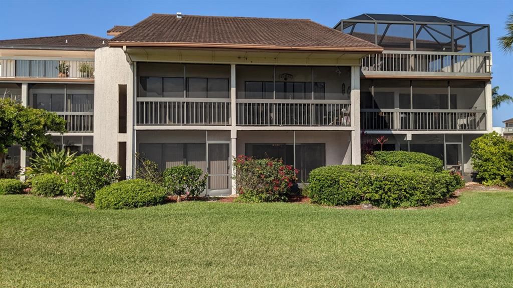 Photo of 3351 Twin Lakes Terrace #105, Fort Pierce, FL 34951 (MLS # R10706810)