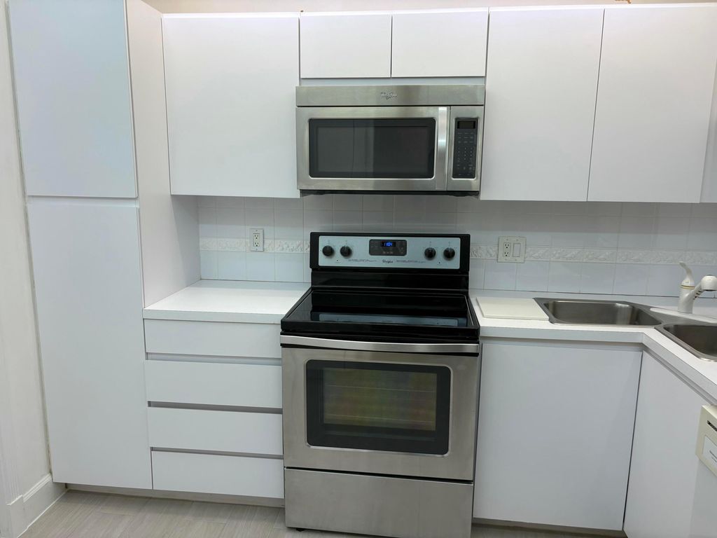Photo of 1501 S Ocean Boulevard #225, Lauderdale By The Sea, FL 33062 (MLS # B26024109)
