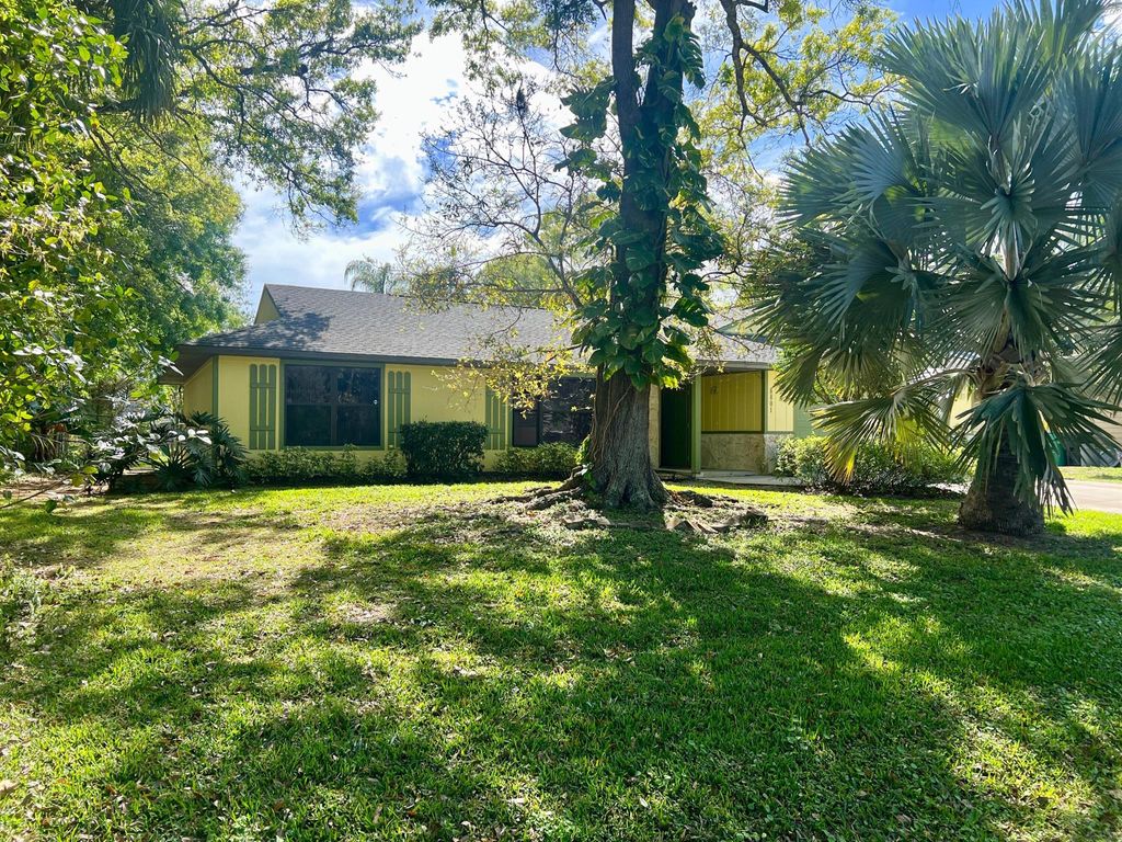 Photo of 8801 Citrus Park Boulevard, Fort Pierce, FL 34951 (MLS # R10959738)
