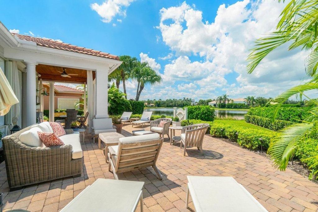 Photo of 105 Casa Grande Court, Palm Beach Gardens, FL 33418 (MLS # R10931754)