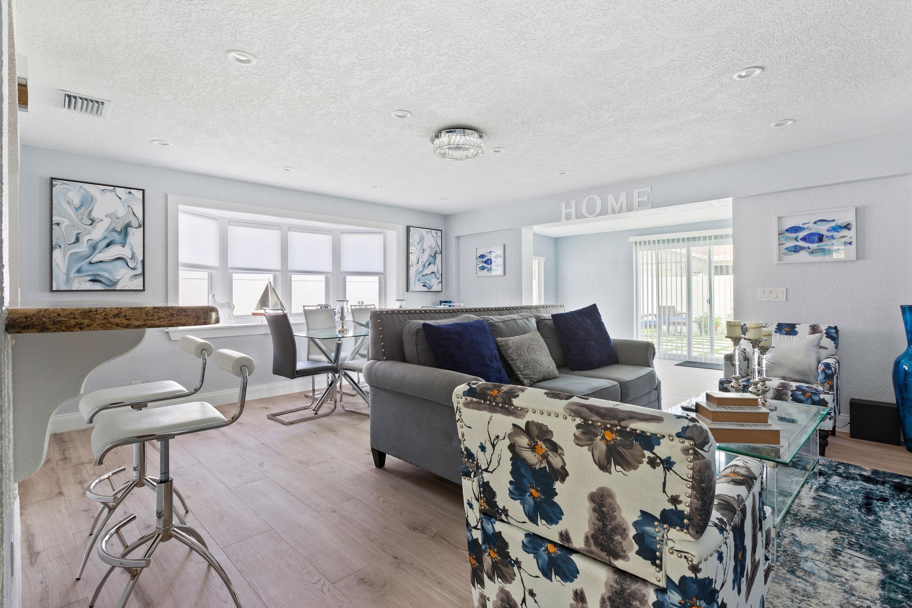 PALM BEACH GARDENS 5 - Residential Lease