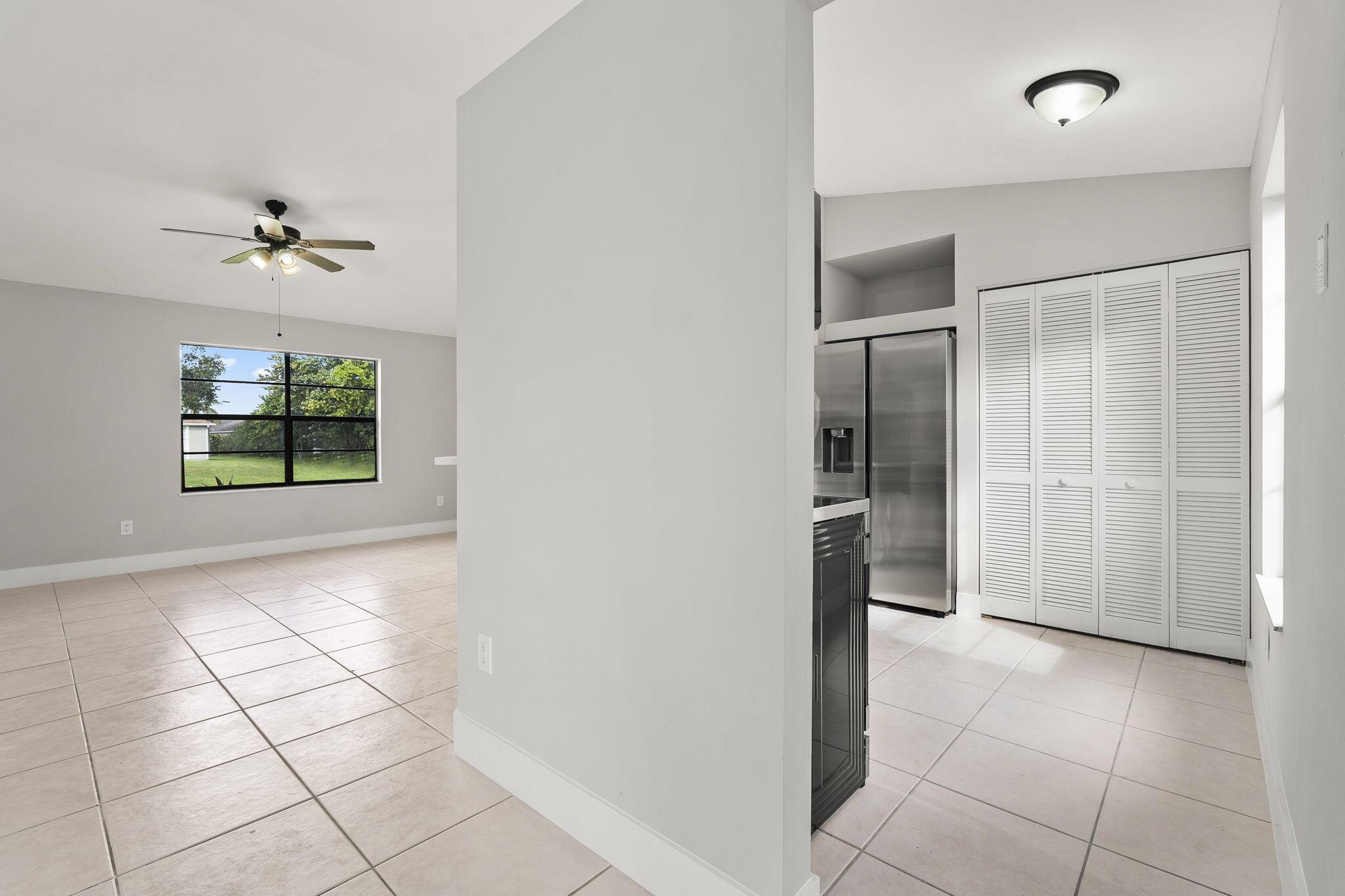 PORT ST LUCIE SECTION 33 - Residential