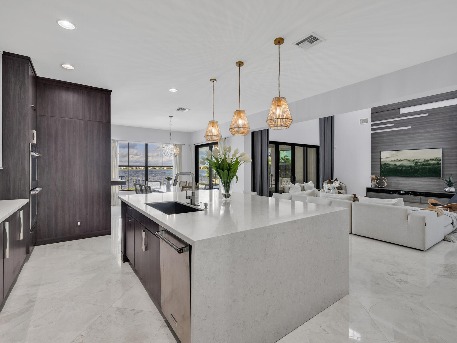 BRUSCHI PROPERTY - Residential Lease