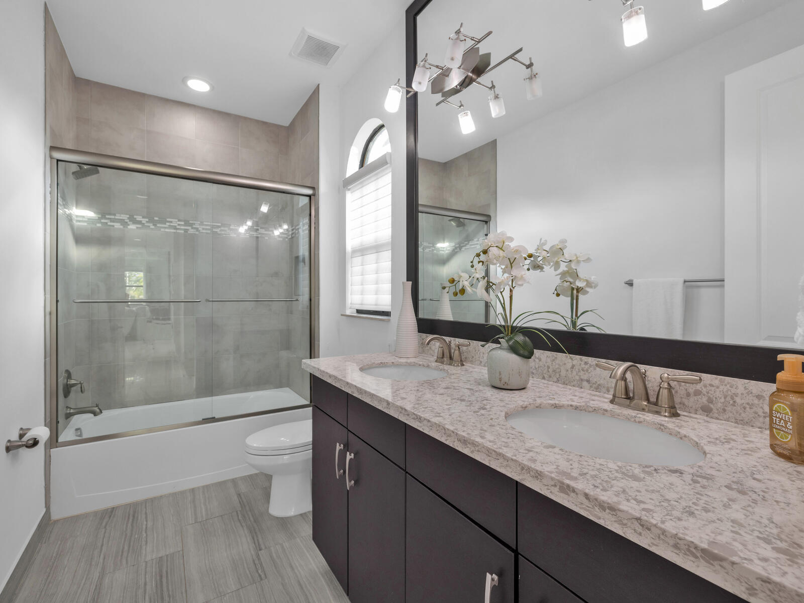 BRUSCHI PROPERTY - Residential Lease