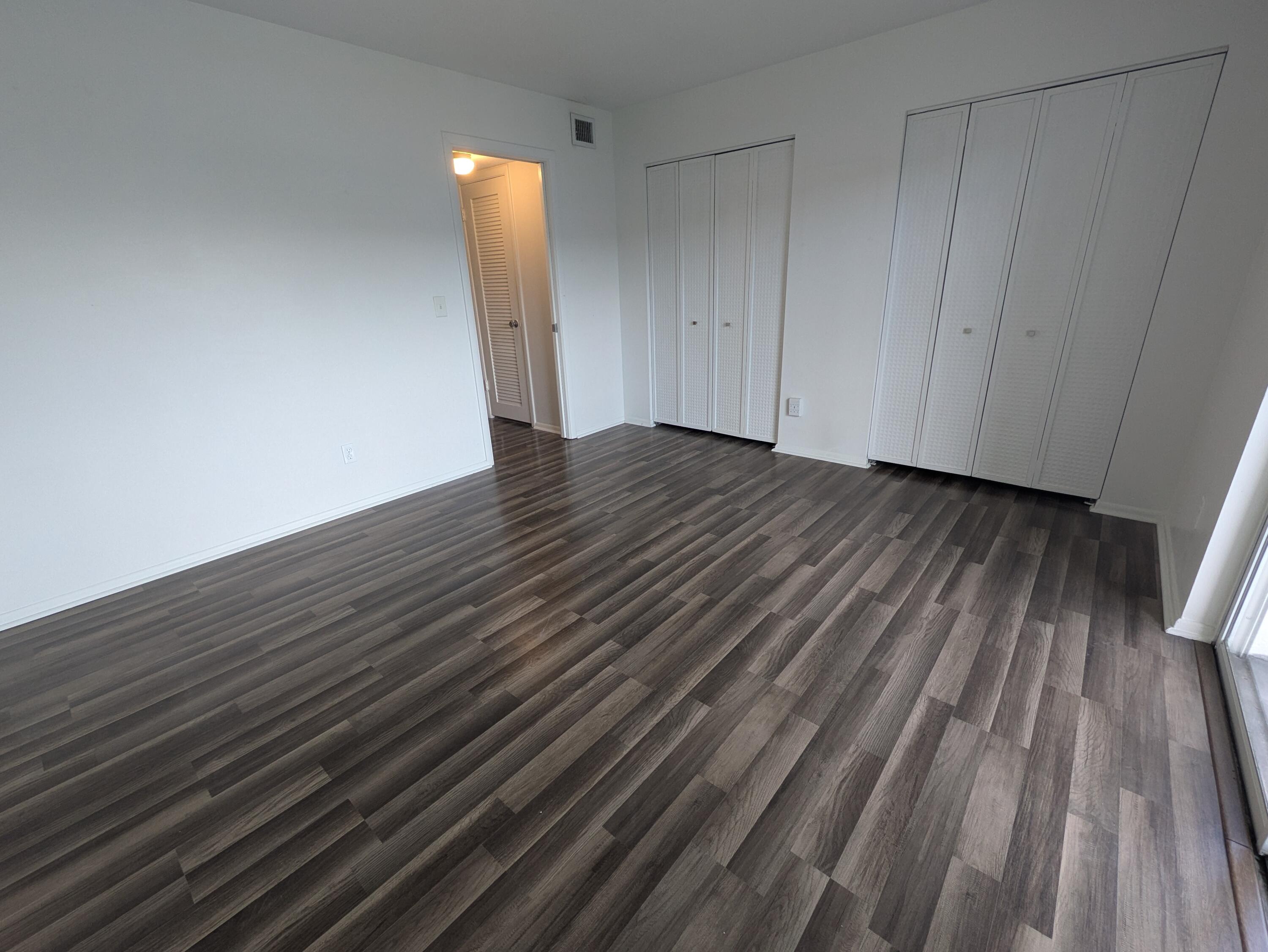 LAKE COLONY APTS THREE IN - Residential