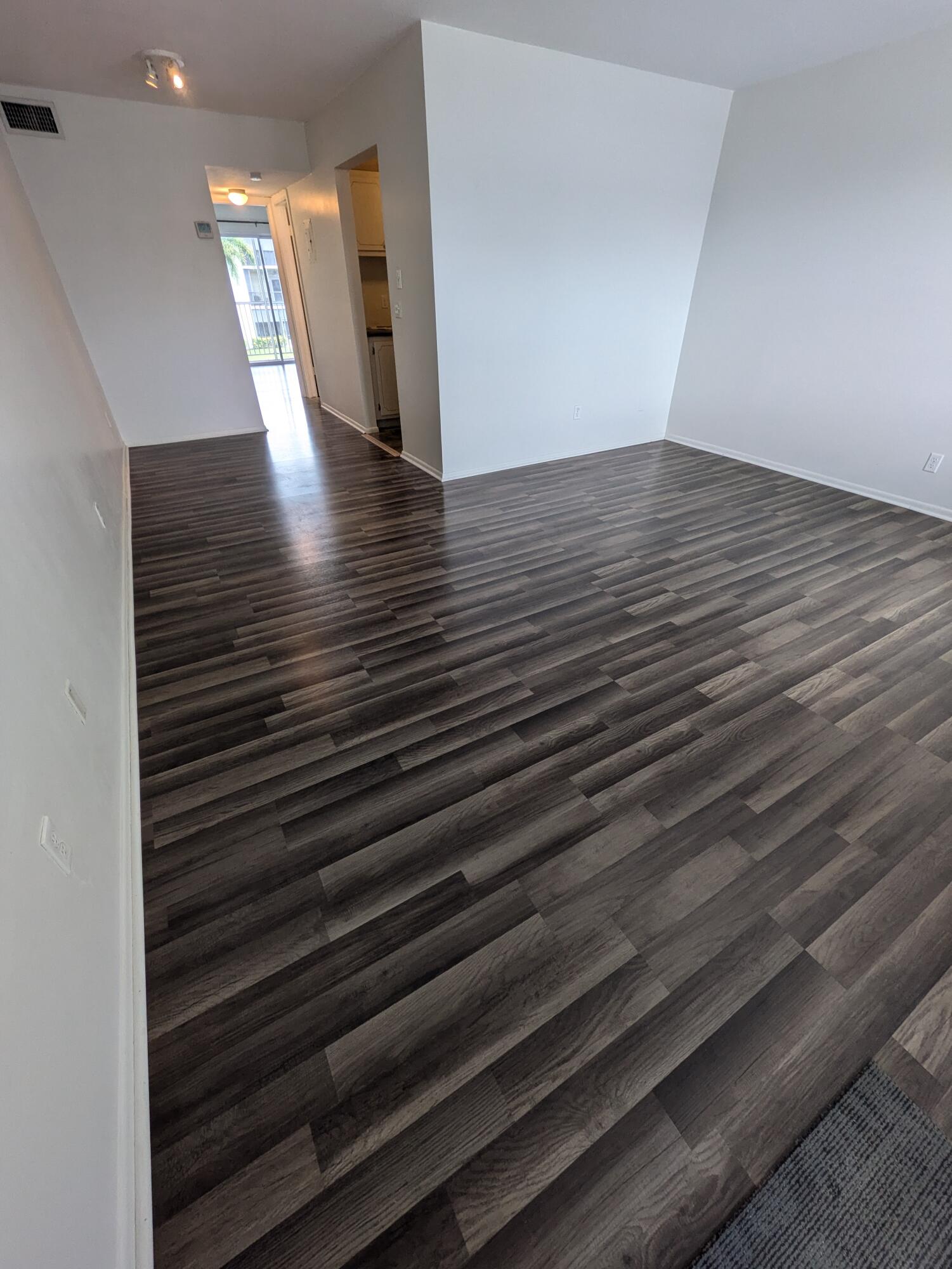 LAKE COLONY APTS THREE IN - Residential