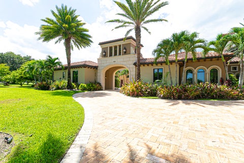 Tiny photo for 15855 Barnstormer Court, Wellington, FL 33414 (MLS # B26087777)