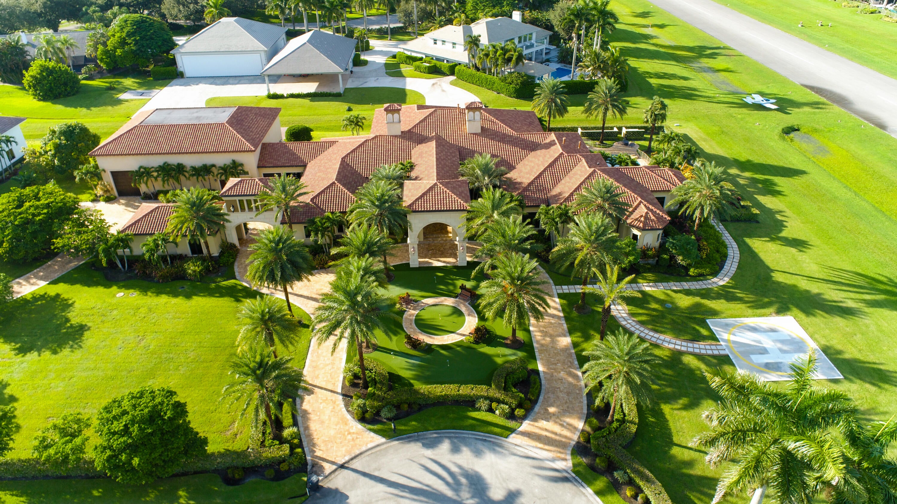Properties 15855 Barnstormer Court