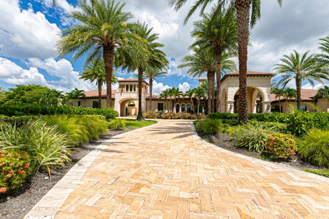 Tiny photo for 15855 Barnstormer Court, Wellington, FL 33414 (MLS # B26087777)