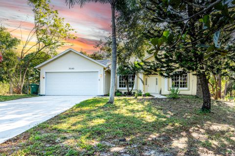 A home in Port St Lucie