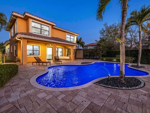 Tiny photo for 8256 Bradford Way, Parkland, FL 33076 (MLS # B26046106)