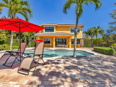 Tiny photo for 8256 Bradford Way, Parkland, FL 33076 (MLS # B26046106)