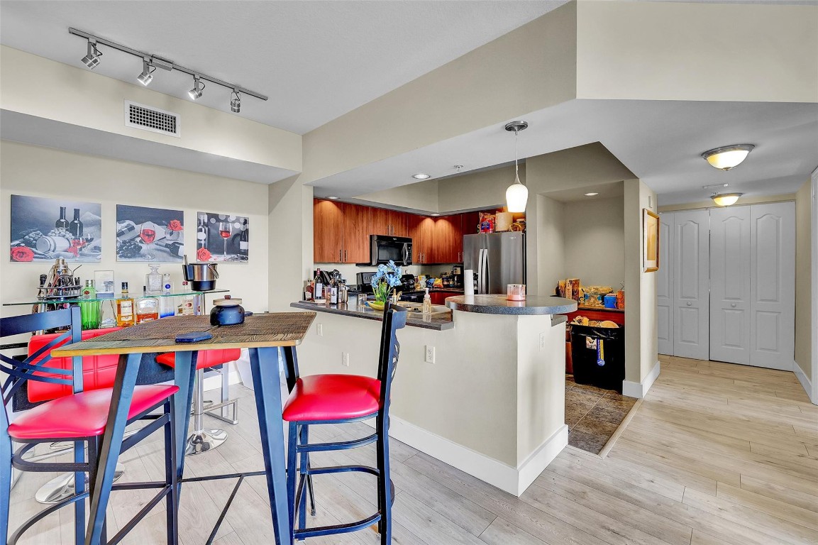 110 N Federal Highway 815