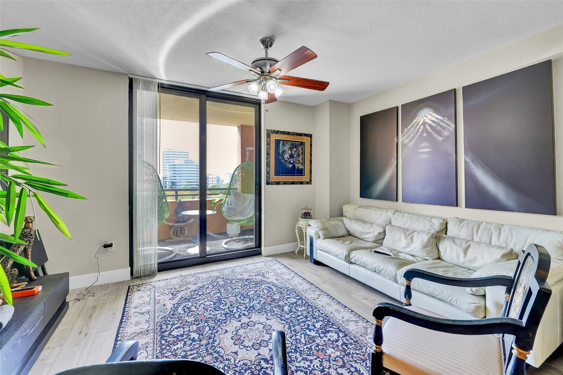 110 N Federal Highway 815