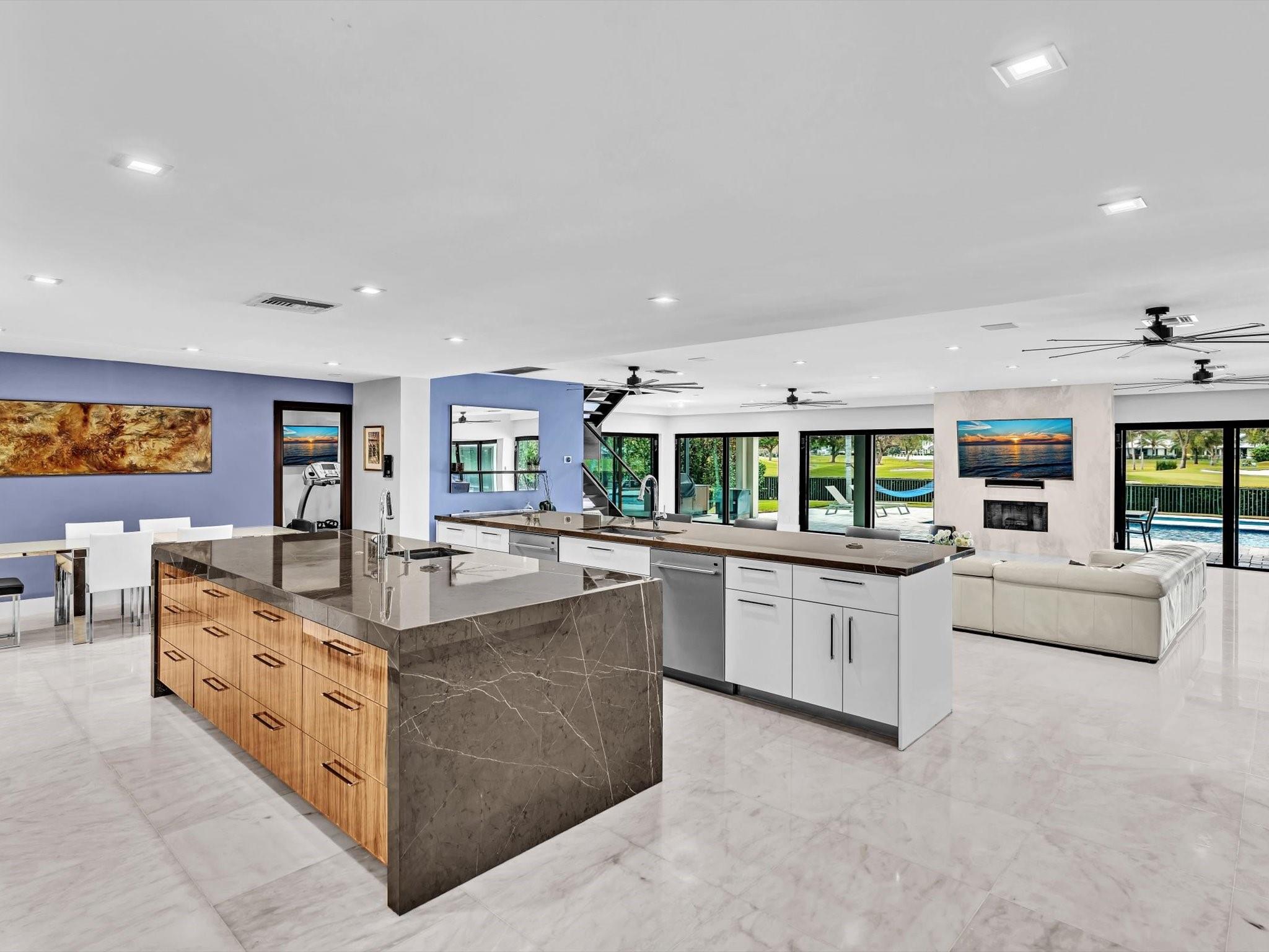 Coral Ridge Country Club - Residential