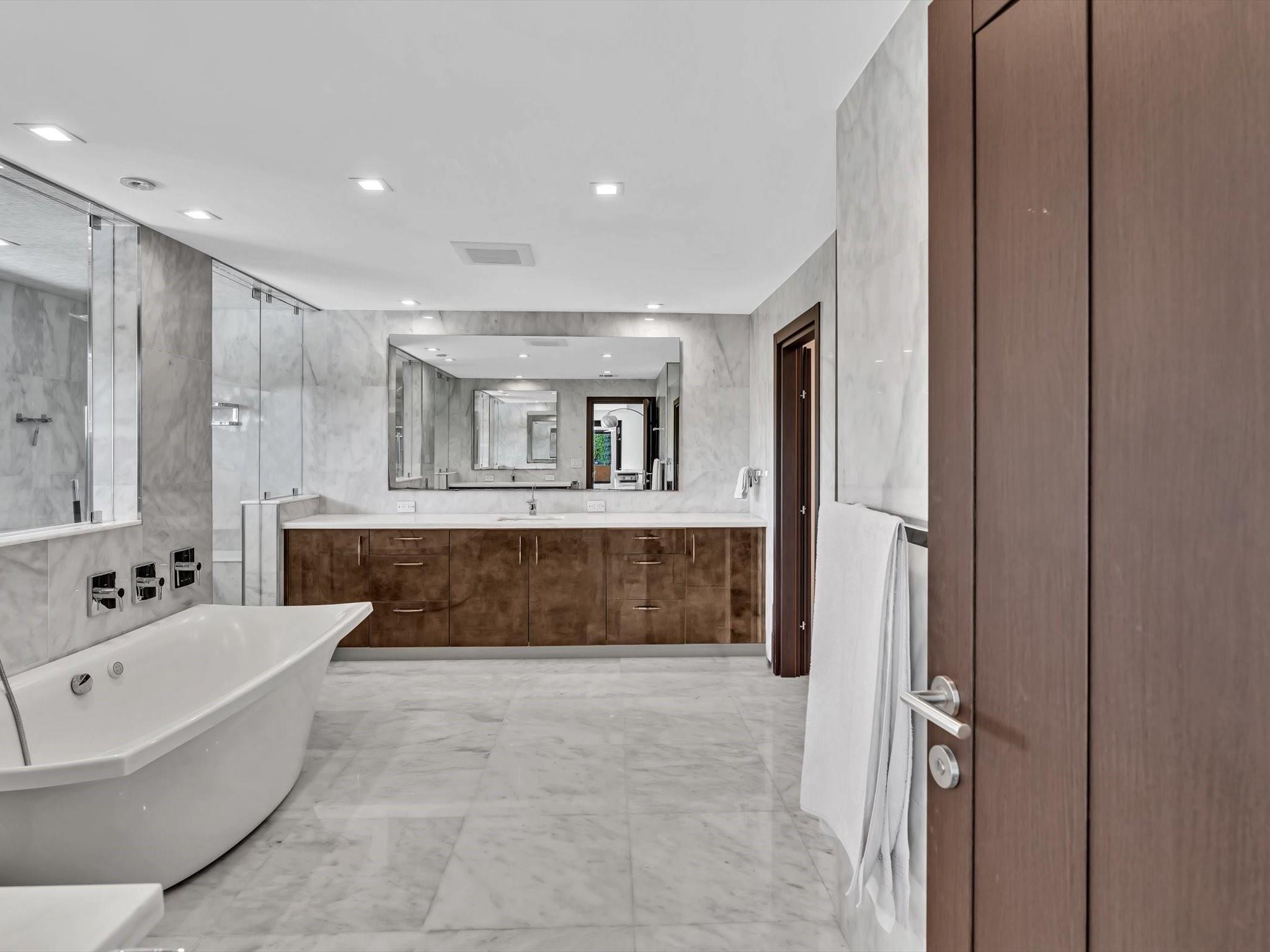 Coral Ridge Country Club - Residential