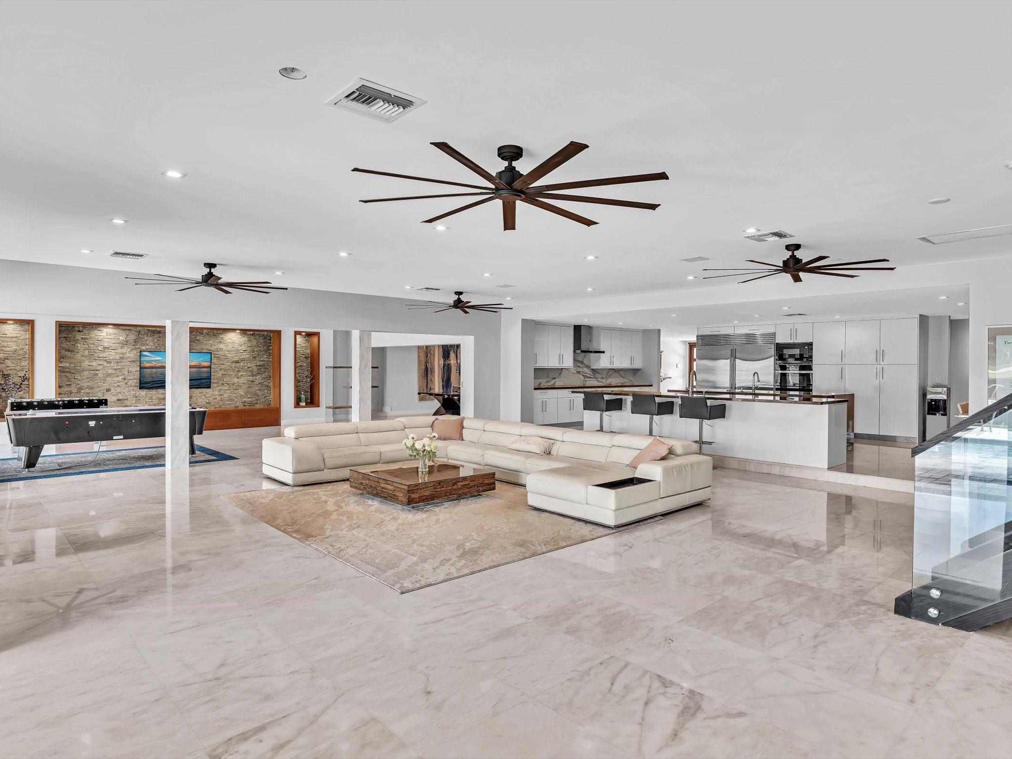 Coral Ridge Country Club - Residential