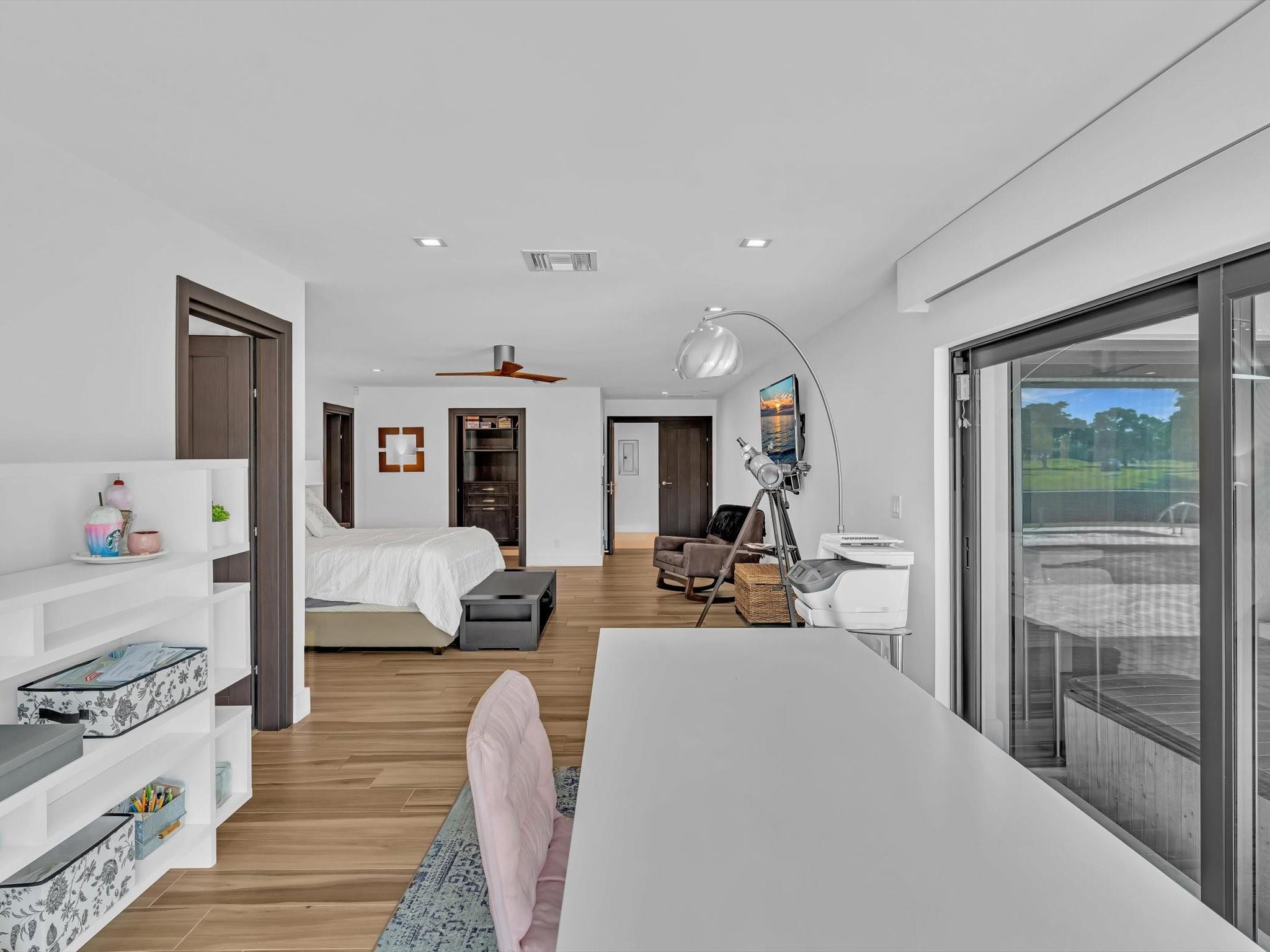 Coral Ridge Country Club - Residential