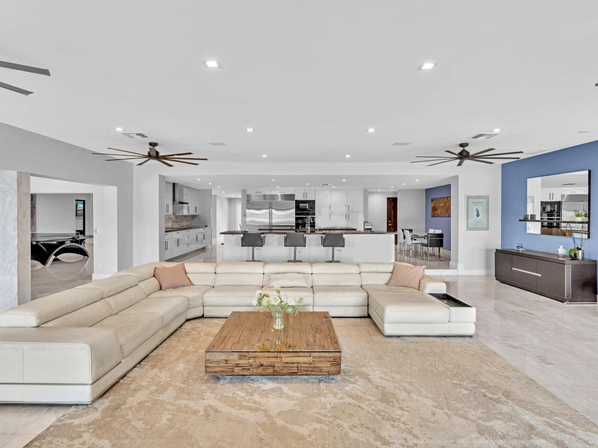 Coral Ridge Country Club - Residential