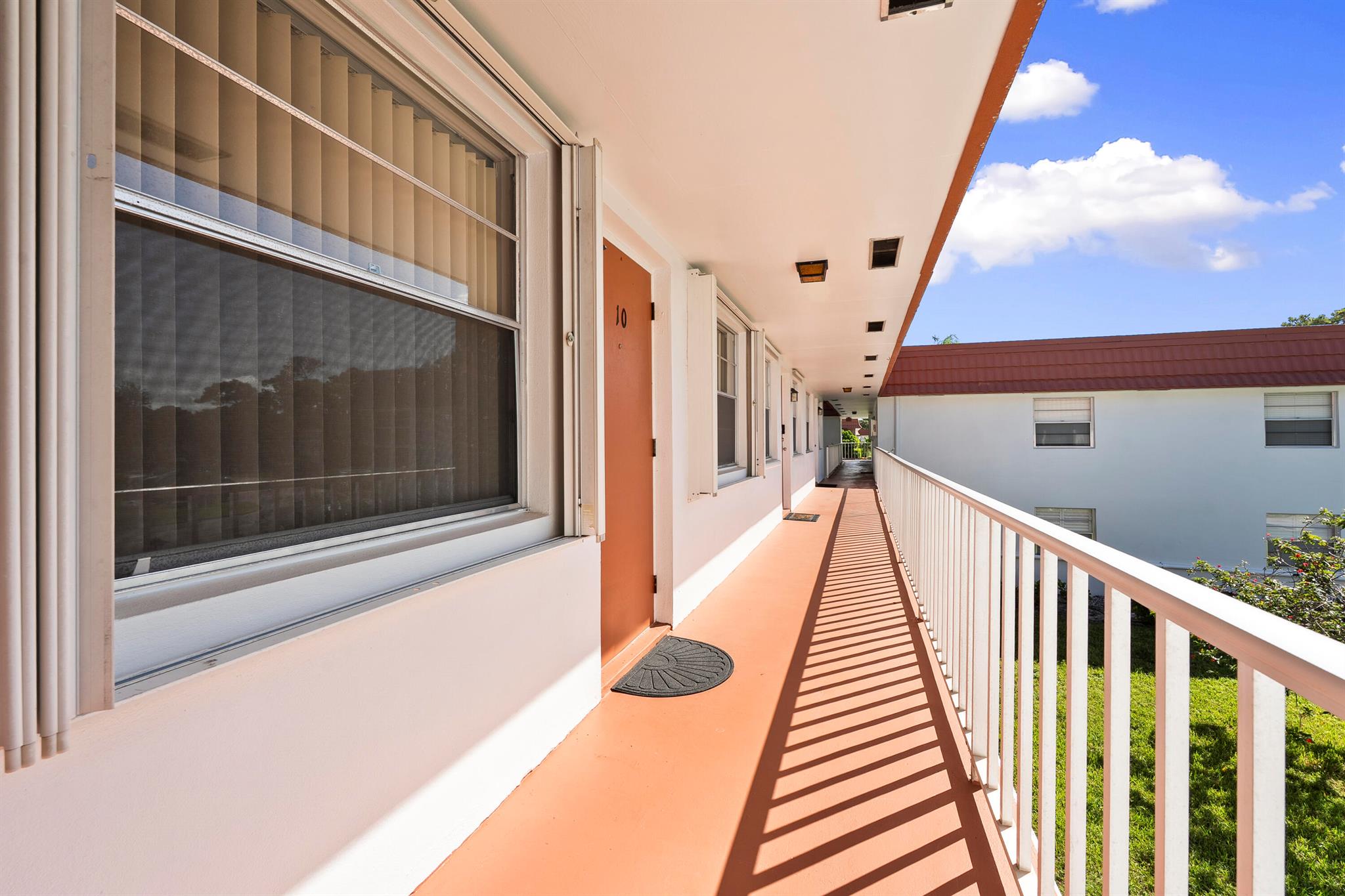 Vista Pines - Residential