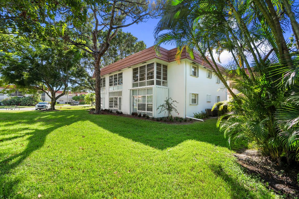 Vista Pines - Residential