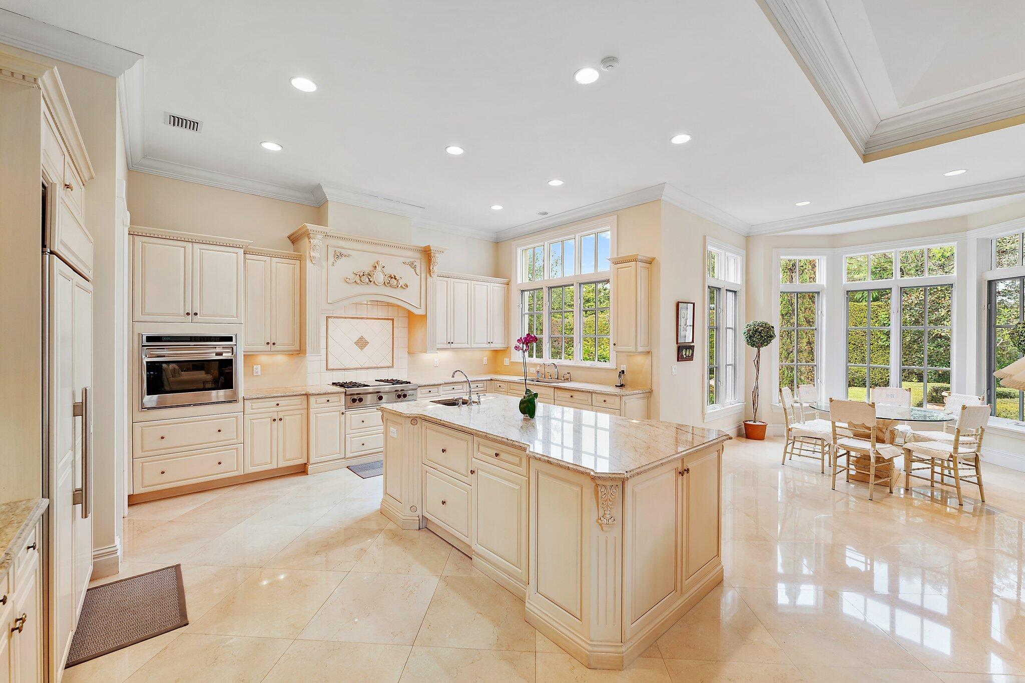 BEARS CLUB - Residential