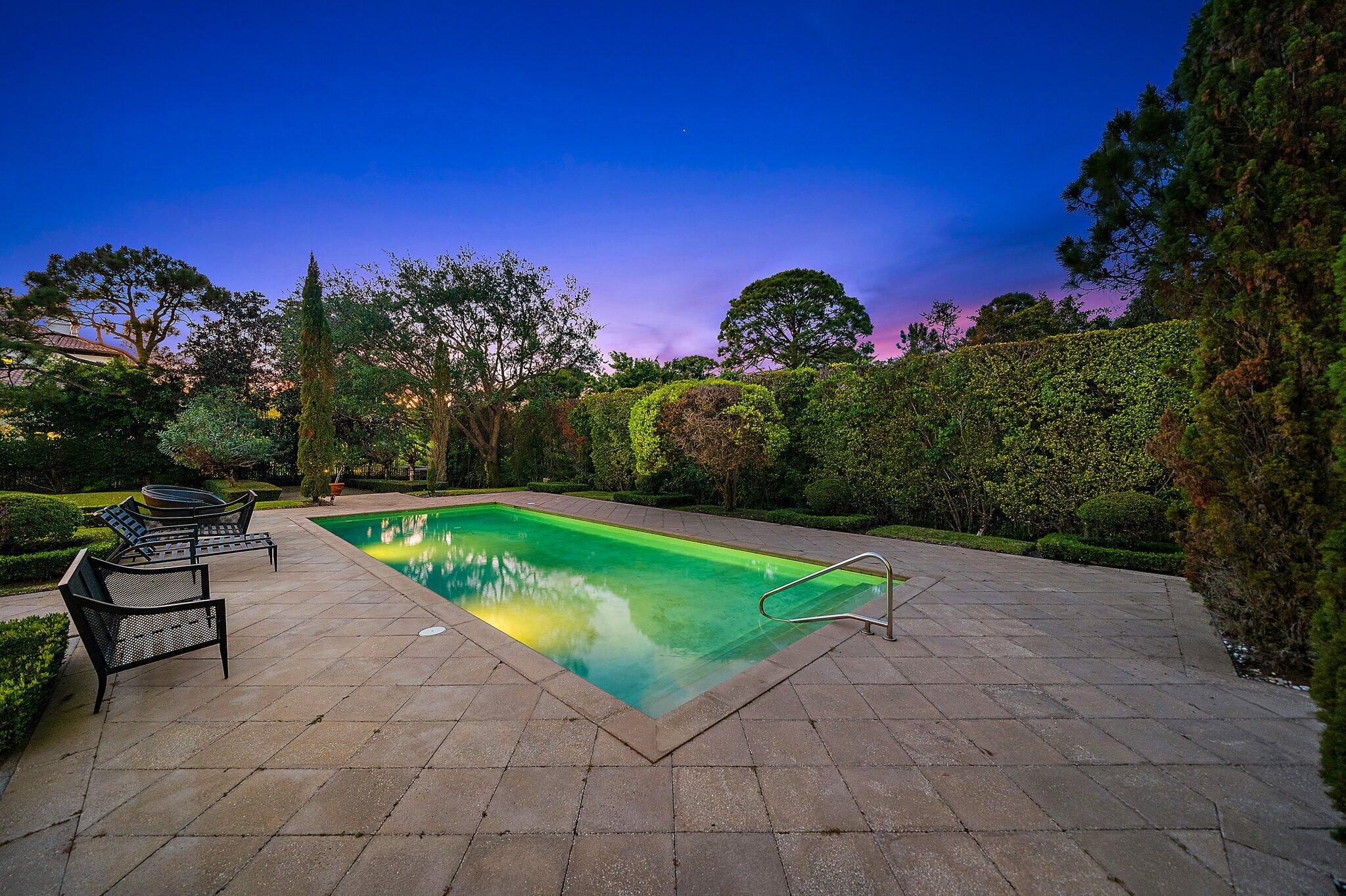 BEARS CLUB - Residential