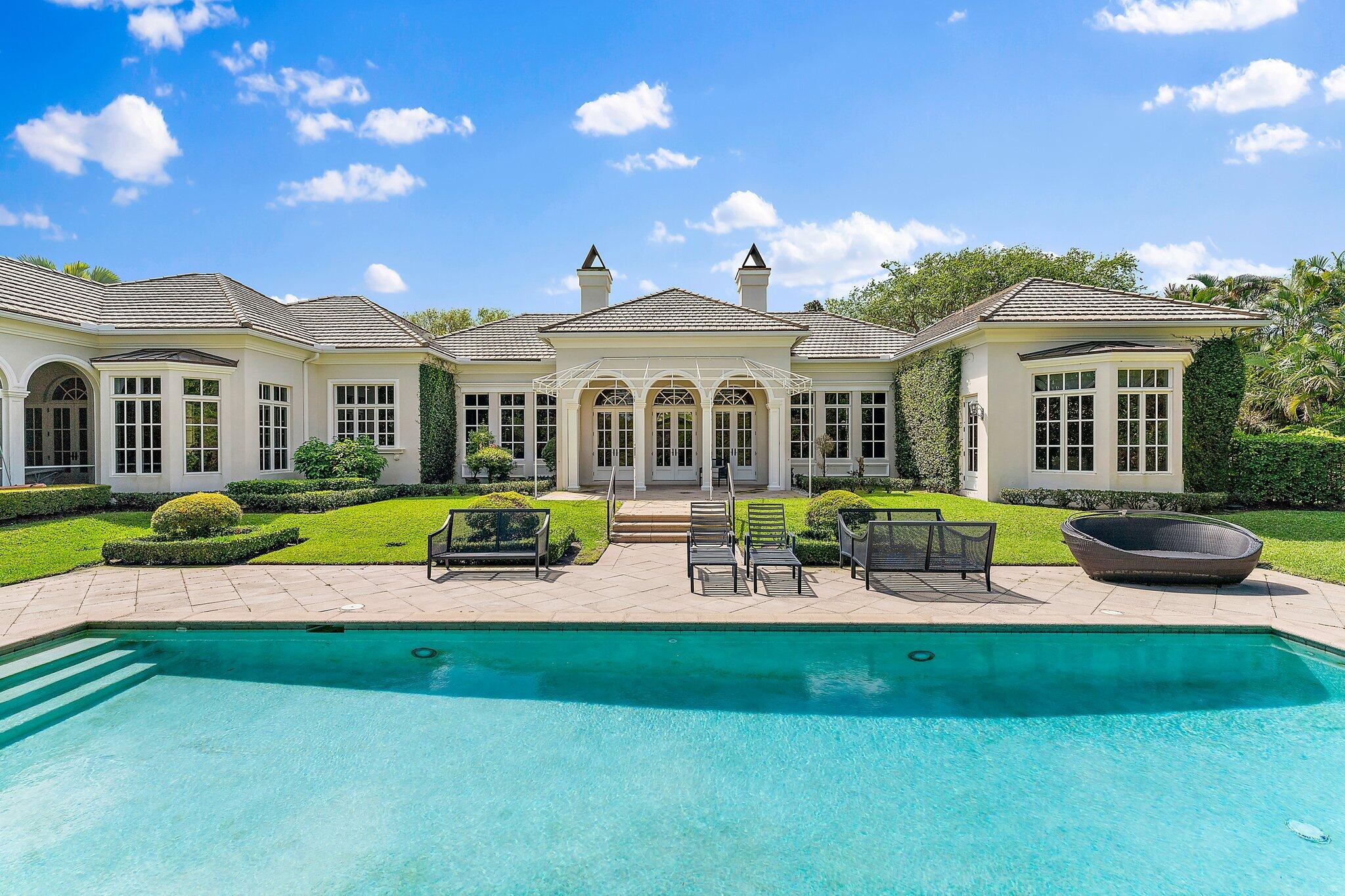 BEARS CLUB - Residential