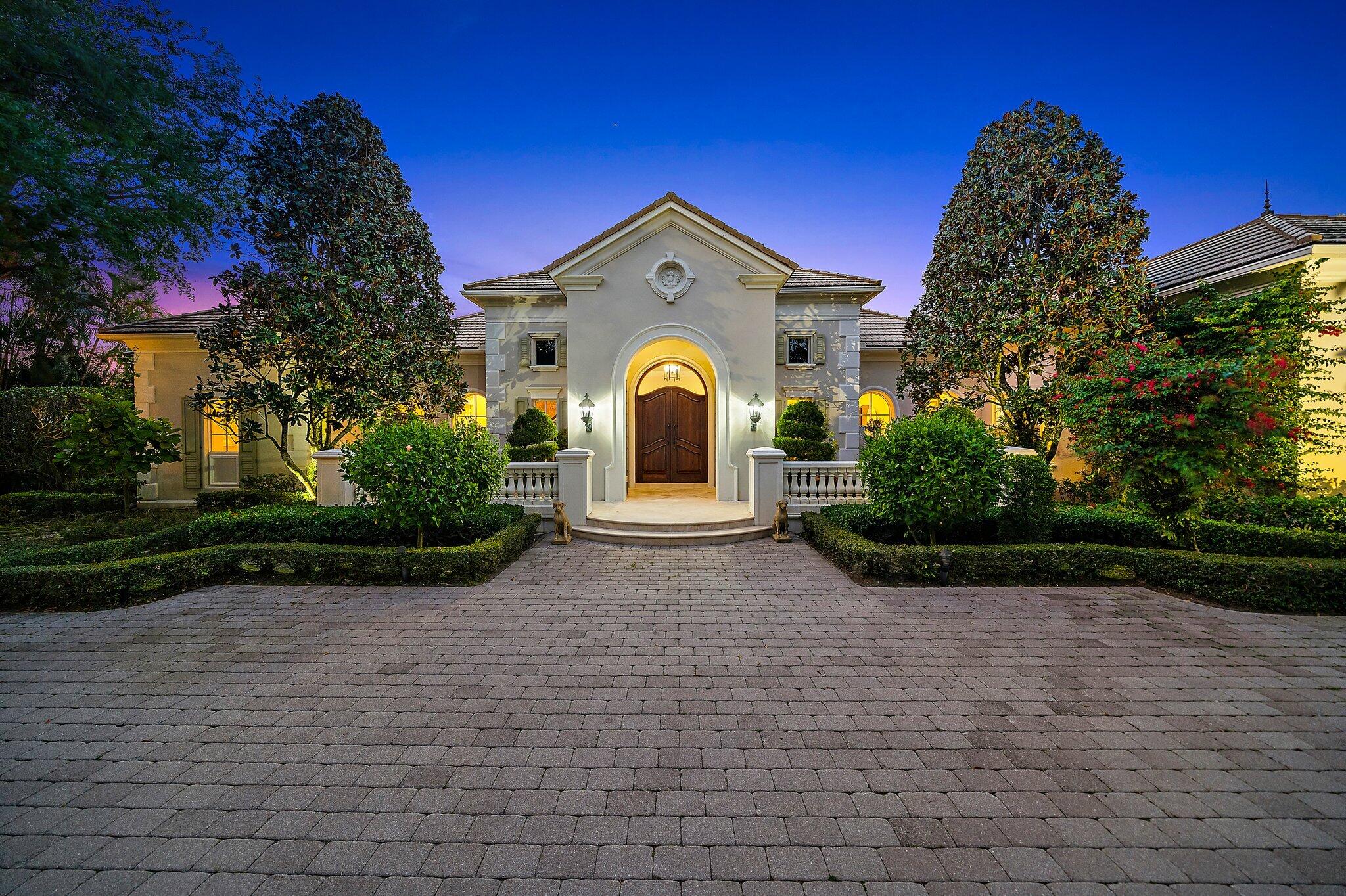 BEARS CLUB - Residential