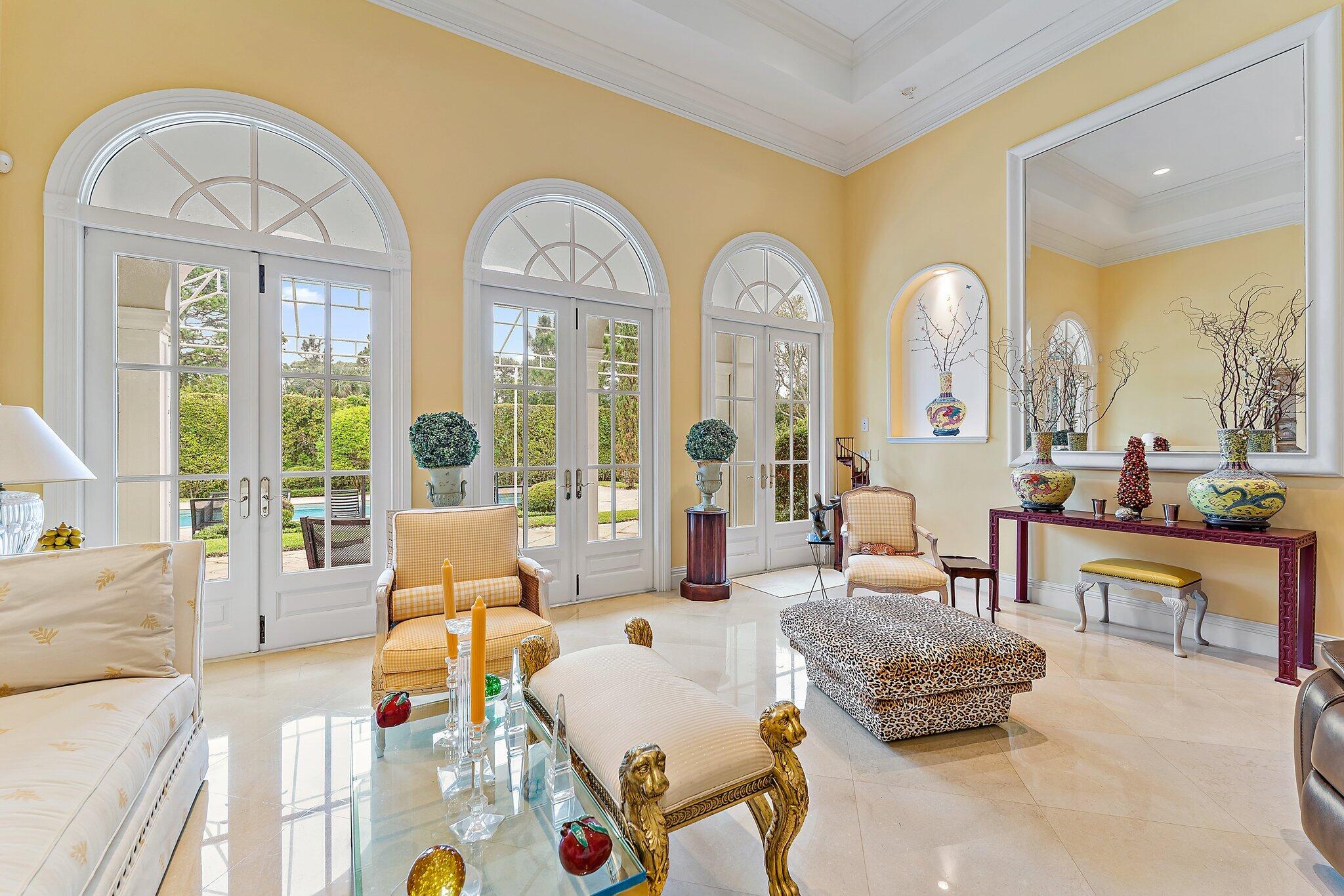 BEARS CLUB - Residential