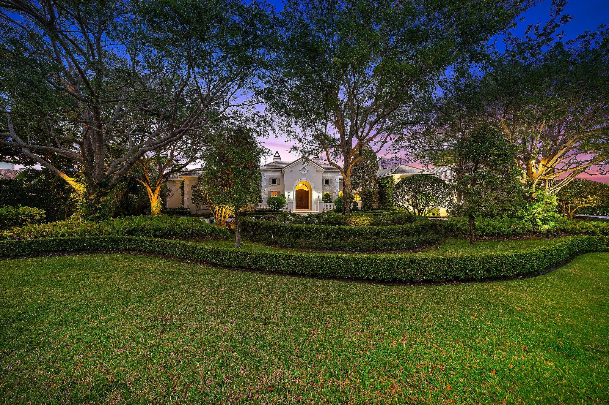 BEARS CLUB - Residential