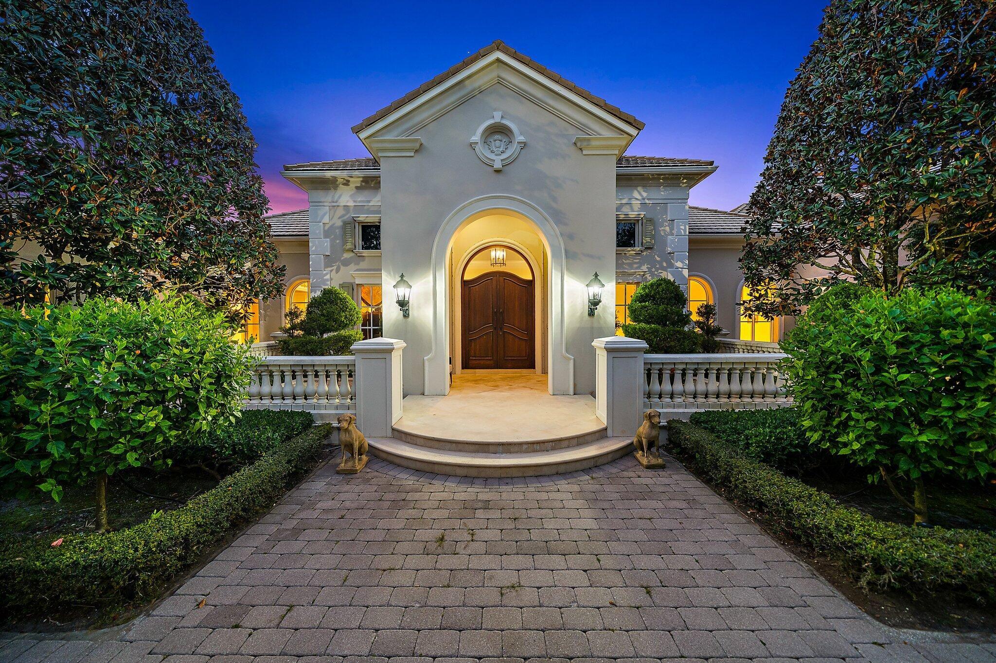 BEARS CLUB - Residential