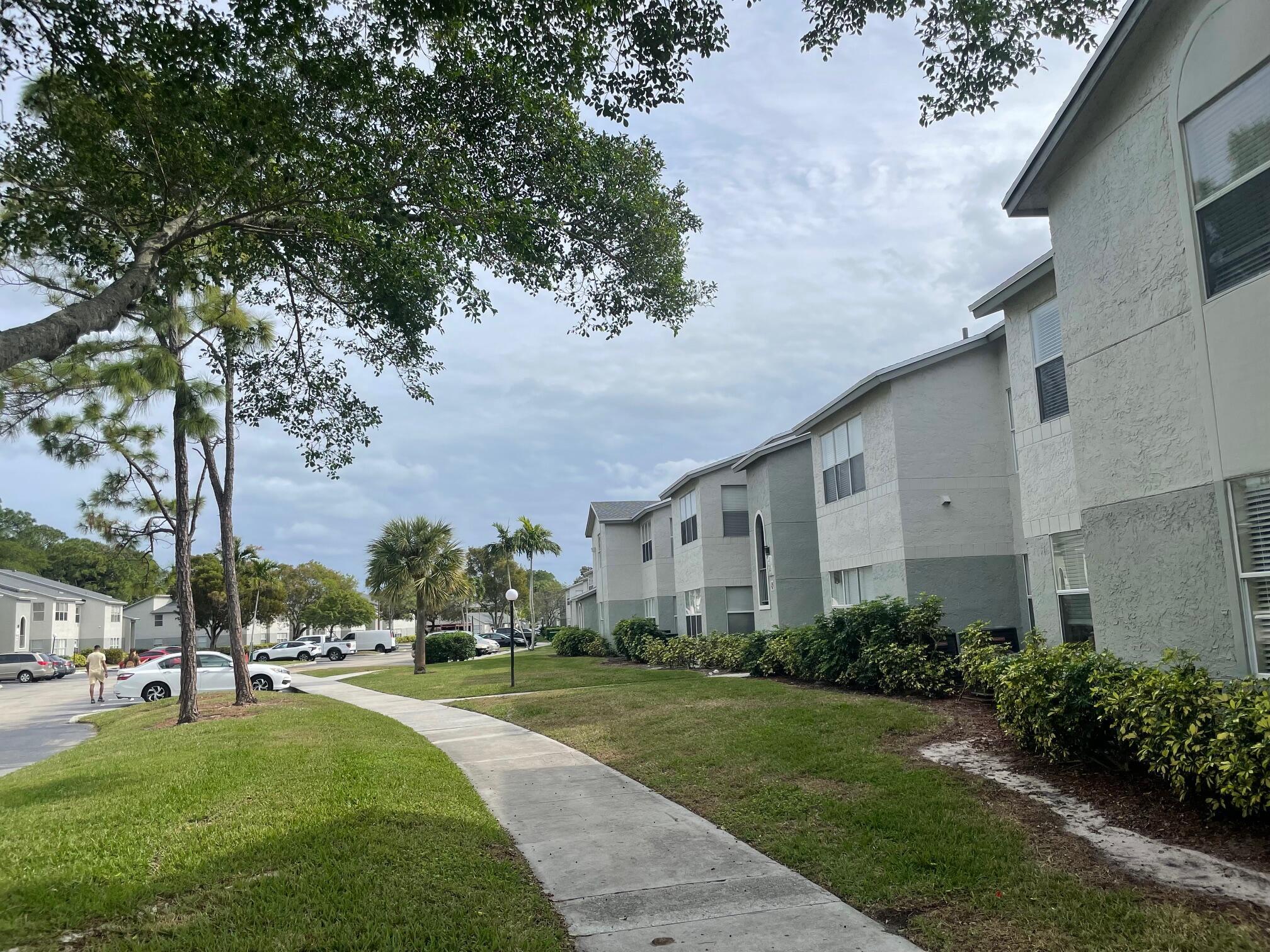 PONTE VERDE - Residential Lease