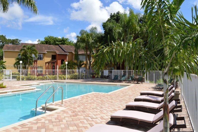 PONTE VERDE - Residential Lease