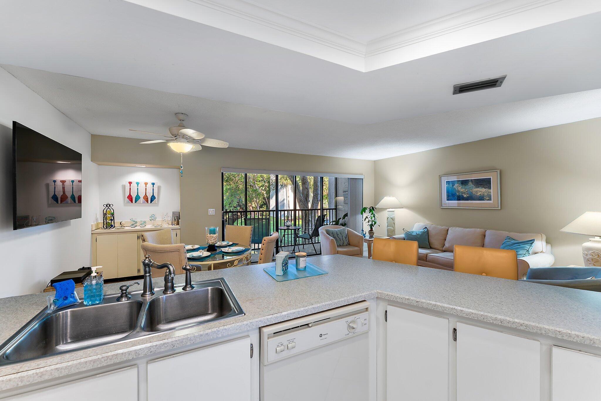 SEA RISE CONDO - Residential Lease