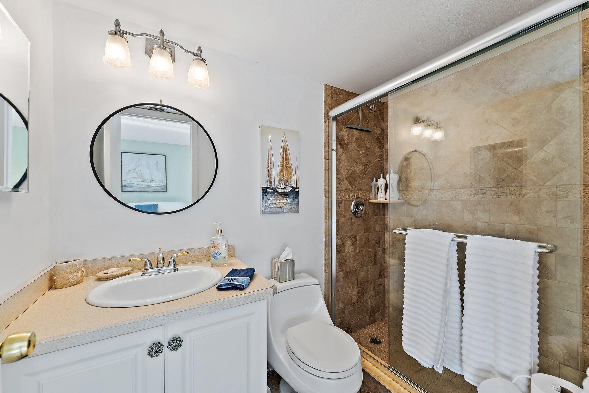 SEA RISE CONDO - Residential Lease