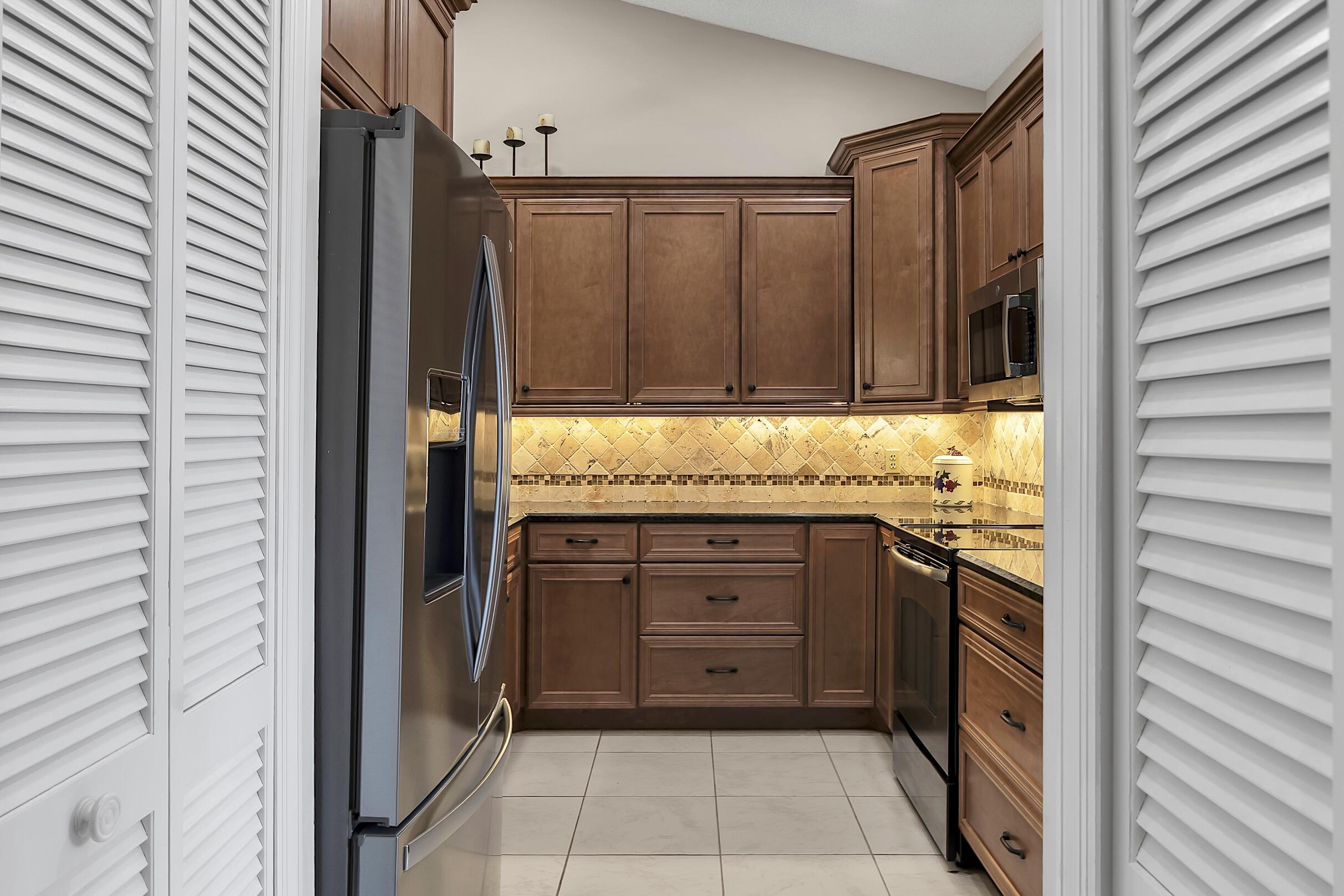 PARKWALK 4 - Residential