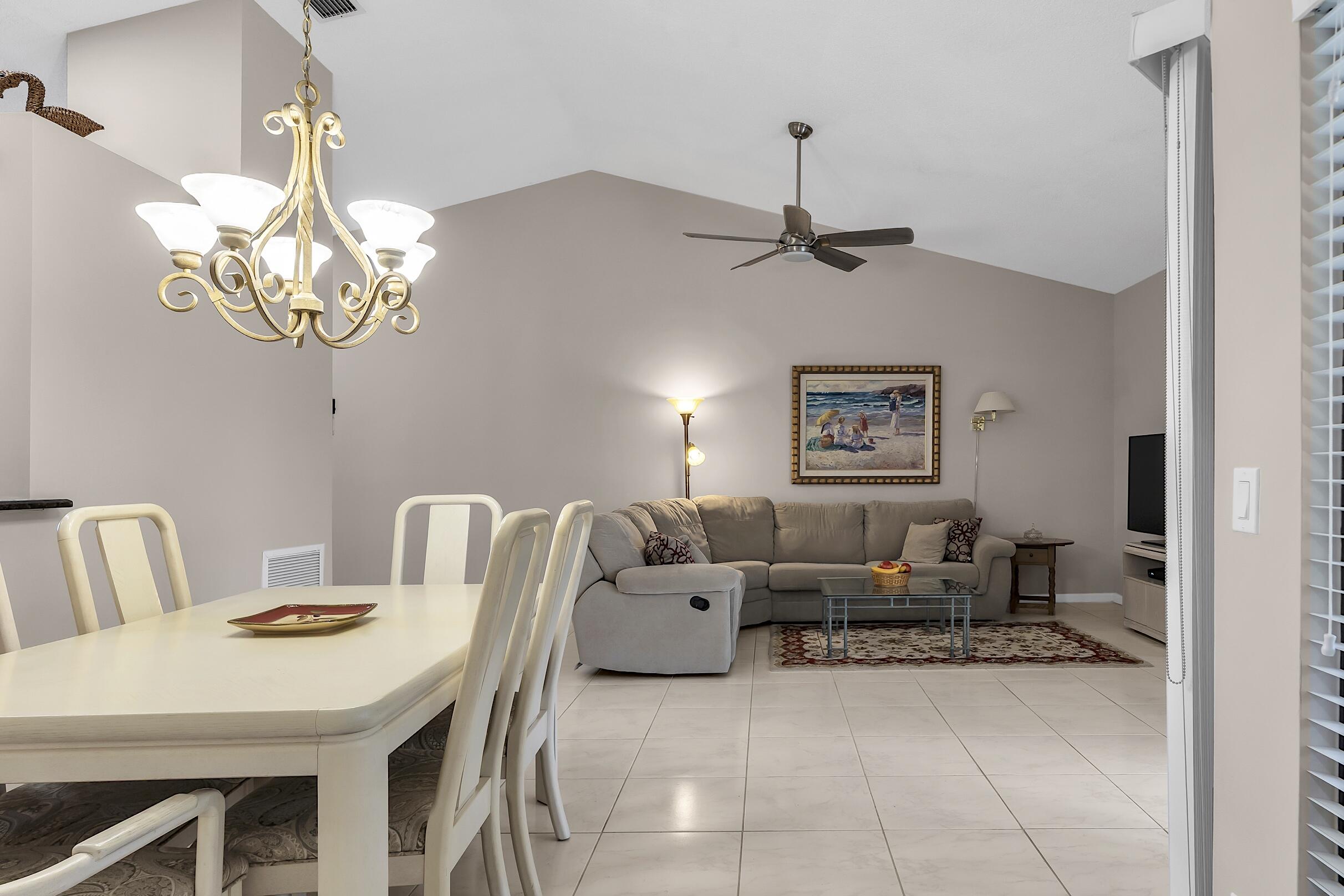 PARKWALK 4 - Residential