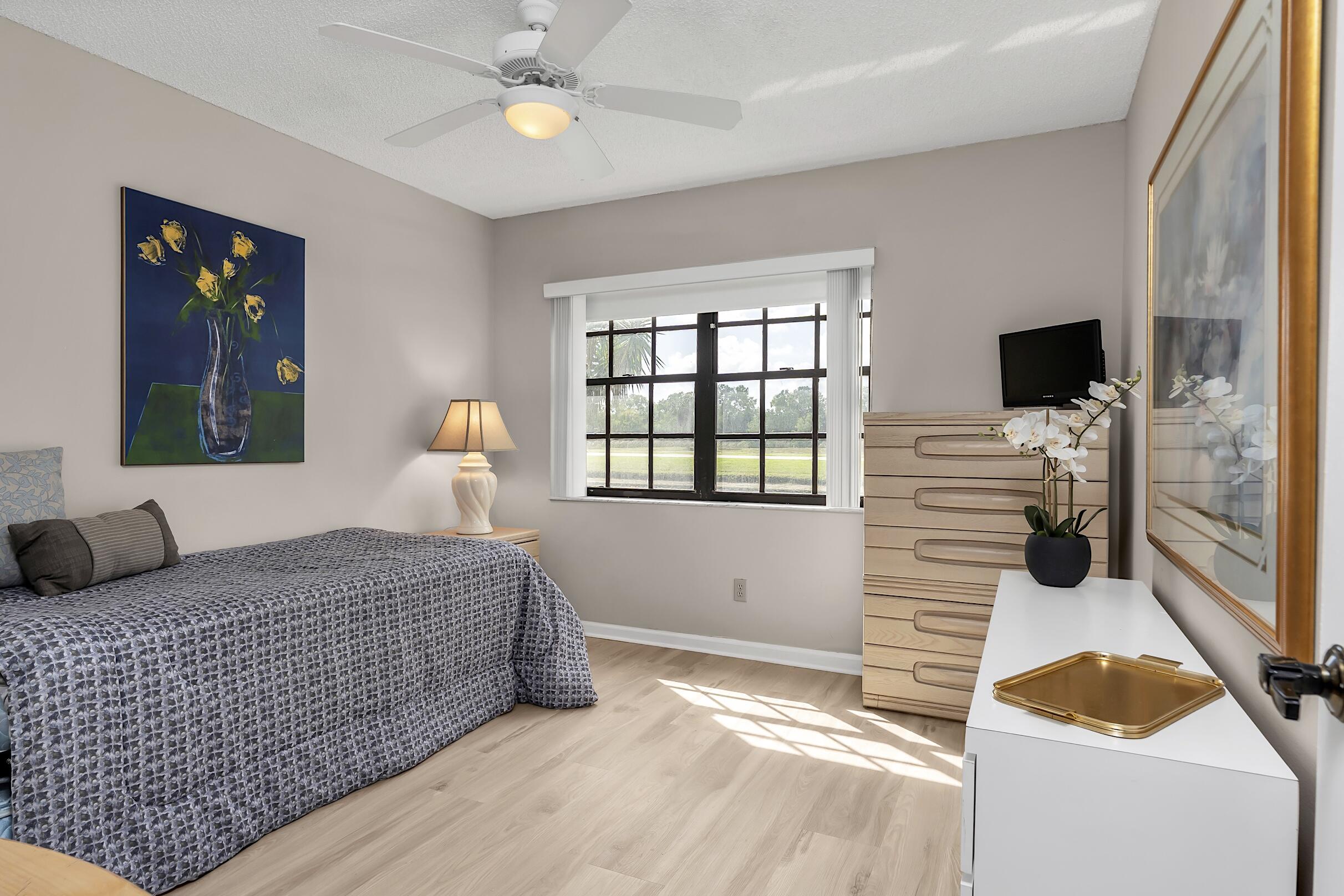 PARKWALK 4 - Residential