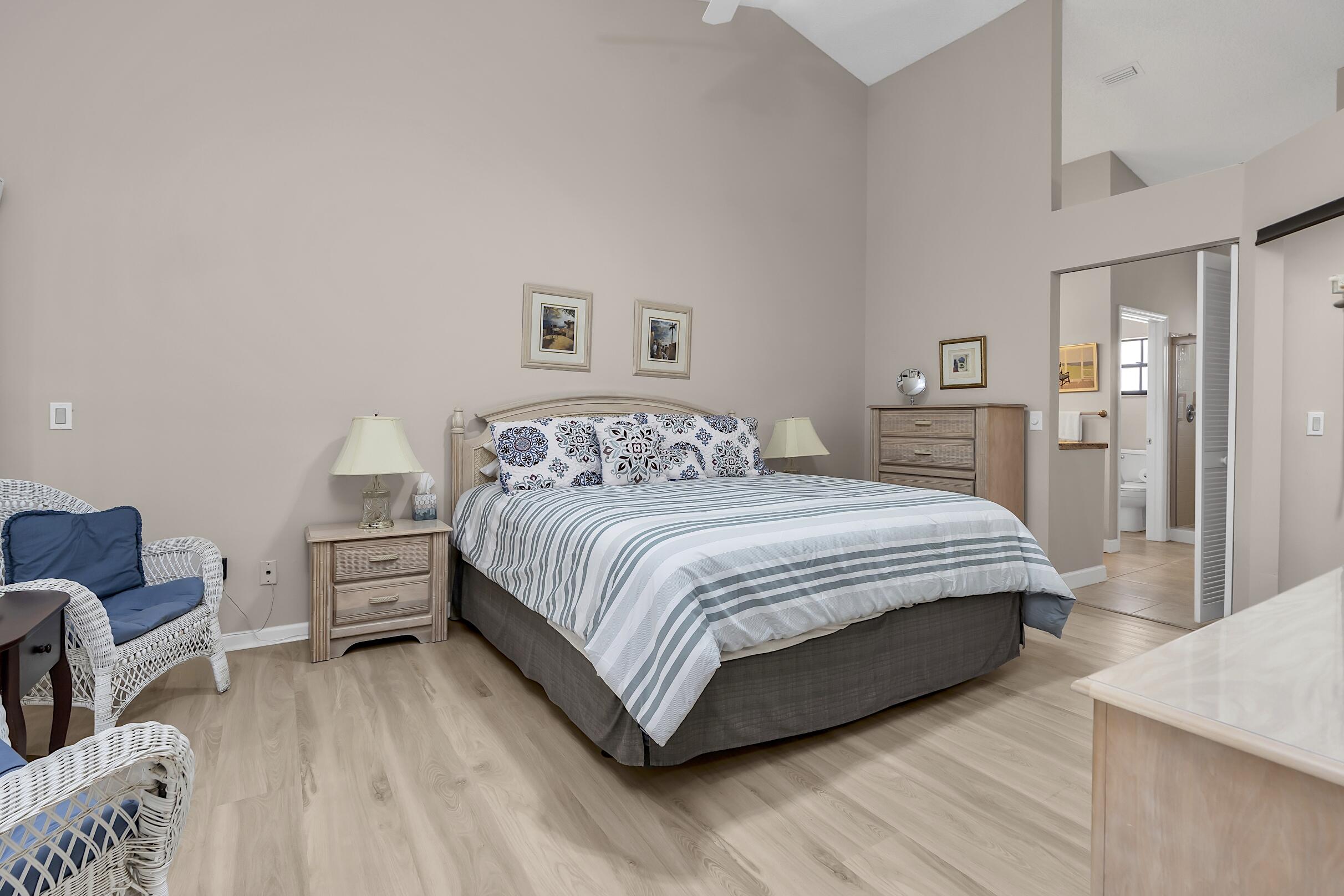 PARKWALK 4 - Residential