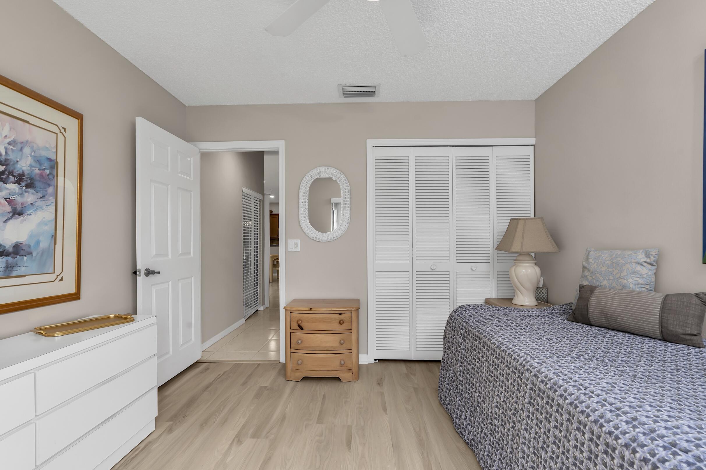 PARKWALK 4 - Residential