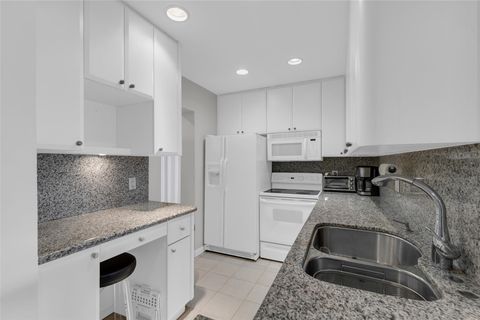 Condominium in Fort Lauderdale FL 6523 Bay Club Dr Dr 22.jpg