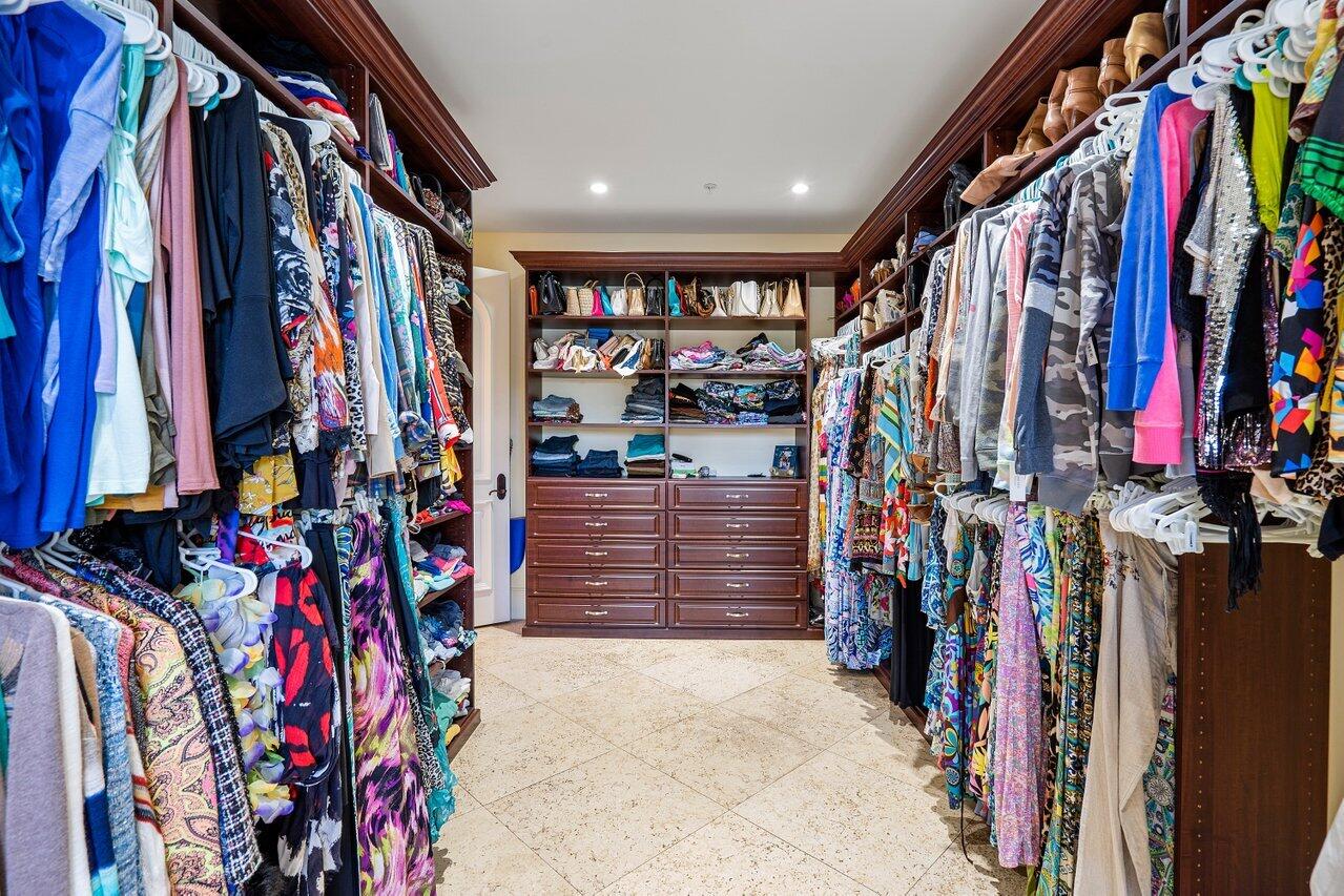 PALM BEACH ISLES 2 - Residential