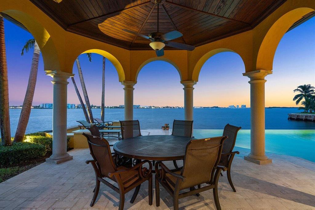 PALM BEACH ISLES 2 - Residential