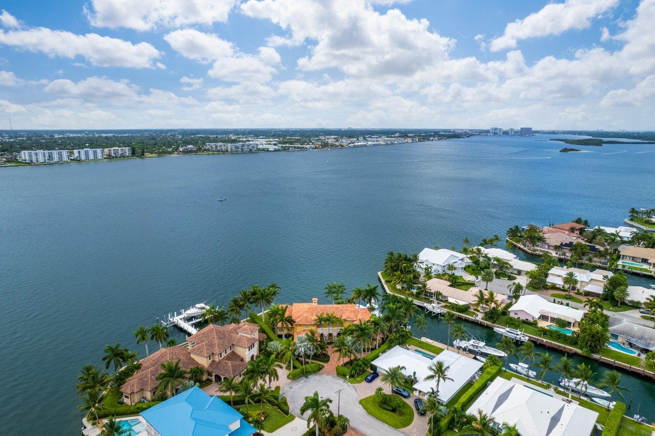 PALM BEACH ISLES 2 - Residential