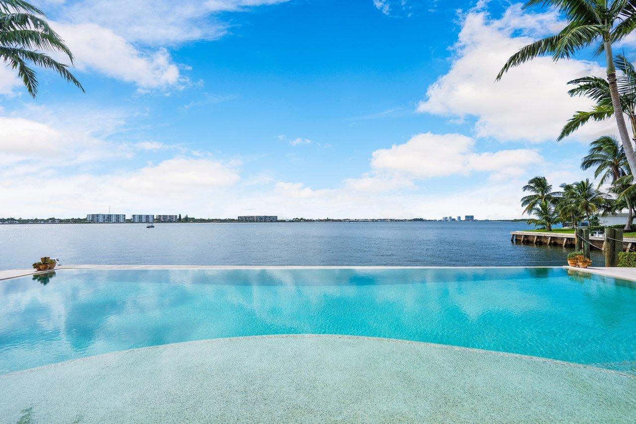 PALM BEACH ISLES 2 - Residential