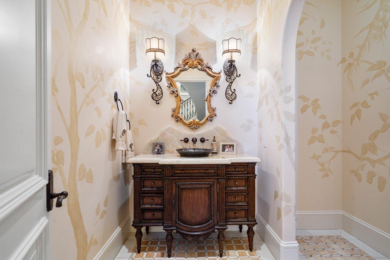 PALM BEACH ISLES 2 - Residential