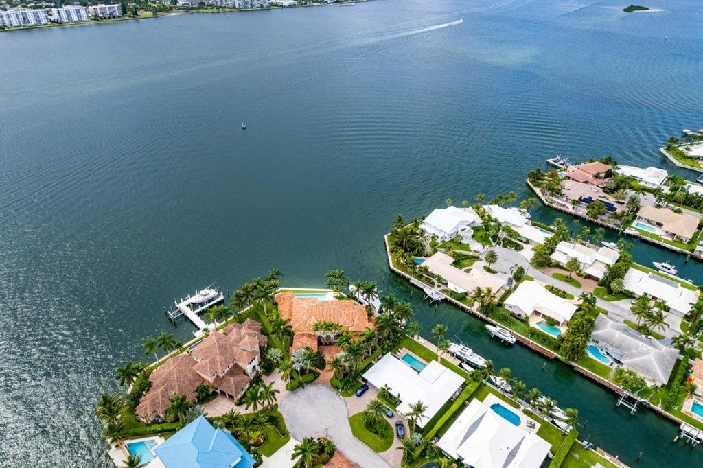 PALM BEACH ISLES 2 - Residential