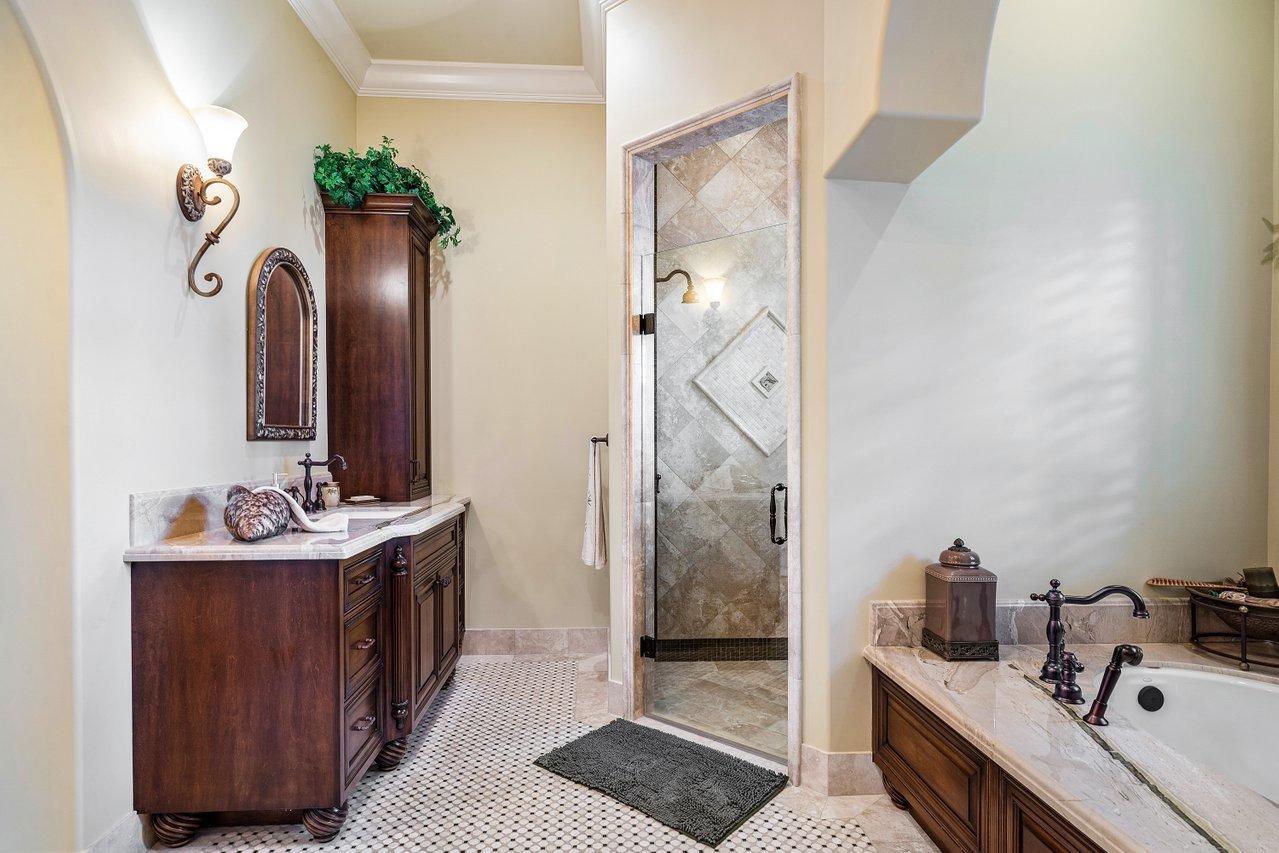 PALM BEACH ISLES 2 - Residential