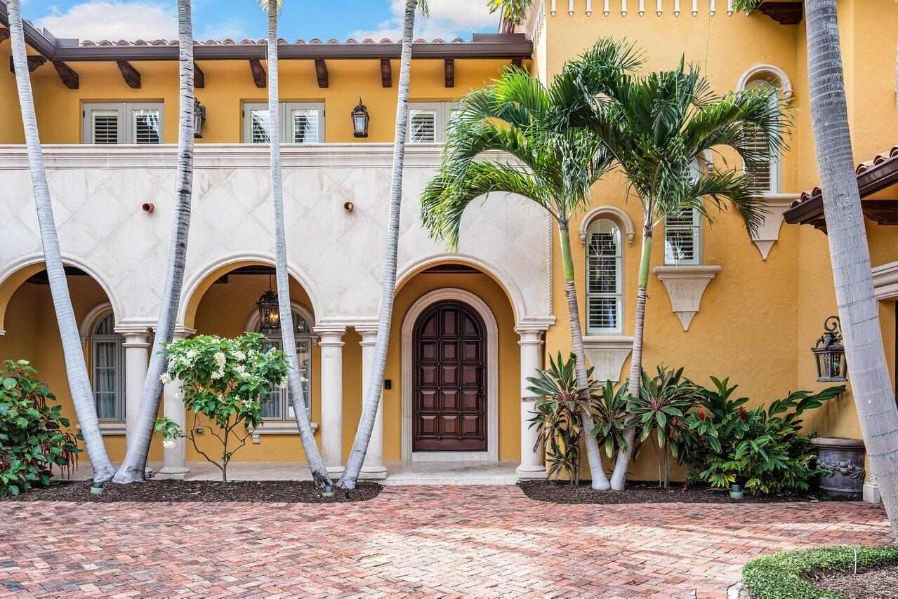 PALM BEACH ISLES 2 - Residential